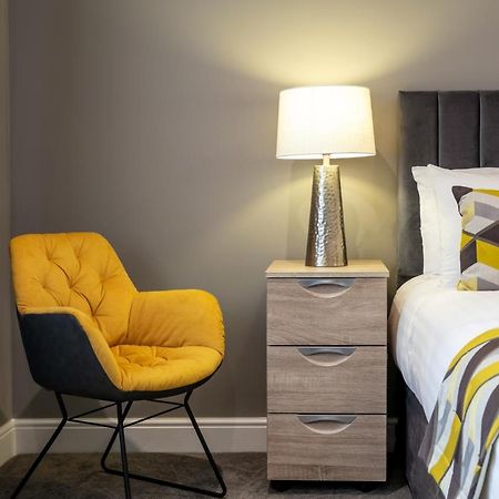 Roydon Marina Village Hotel Esterno foto